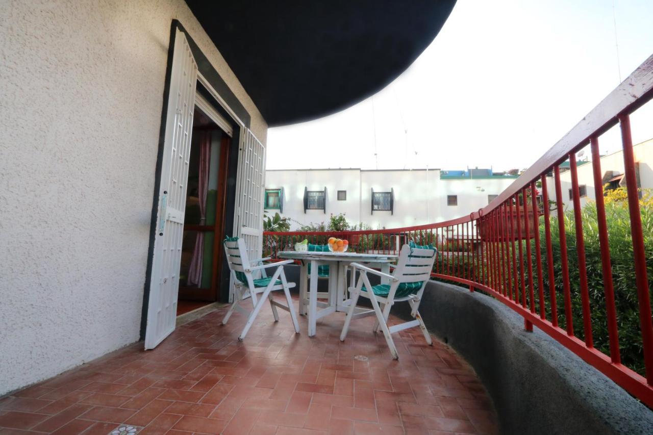 Barone 12 Free Parking *